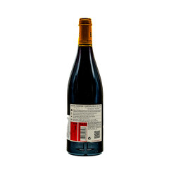 Red wine Chateauneuf-de-Pape