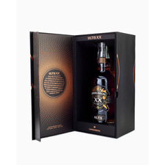 Blended Scotch Whiskey Chivas Regal Ultis XX 20Y.