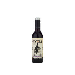 Red wine Merlot and Pinot Noir Cycle 2019