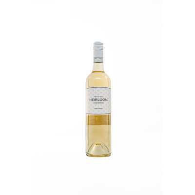 White wine Pinot Grigio Adelaide Hills 2023. 0.75 l. Earleome Vineyards