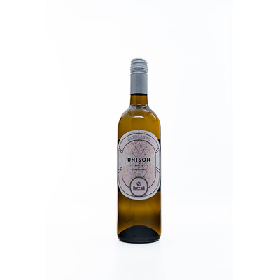 White wine Muscat and Chardonnay Unison 2022. 0.75 l. Rossidi Cellar