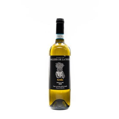 White wine Grillo Salier de la Tour Sicily IGT 2022.