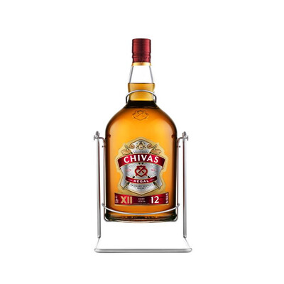 Blended Scotch Whiskey Chivas Regal 12 years - cradle