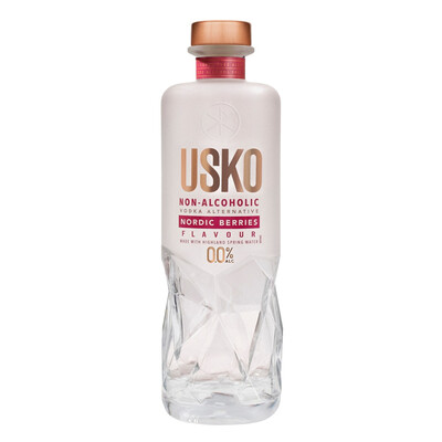 Distilled soft drink Vodka Alternative Usko Nordic Berries