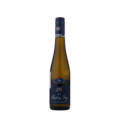 white wine Riesling Qualitätswein Trocken 2024