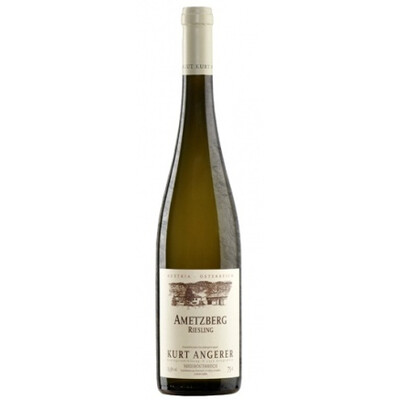 бяло вино Ризлинг Аметзберг 2020 г. 0,75л. Курт Ангерер , Австрия
