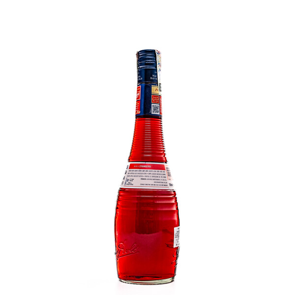 Ликьор Ягода 0,70л. Болс