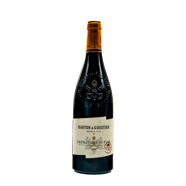 Red wine Chateauneuf-de-Pape