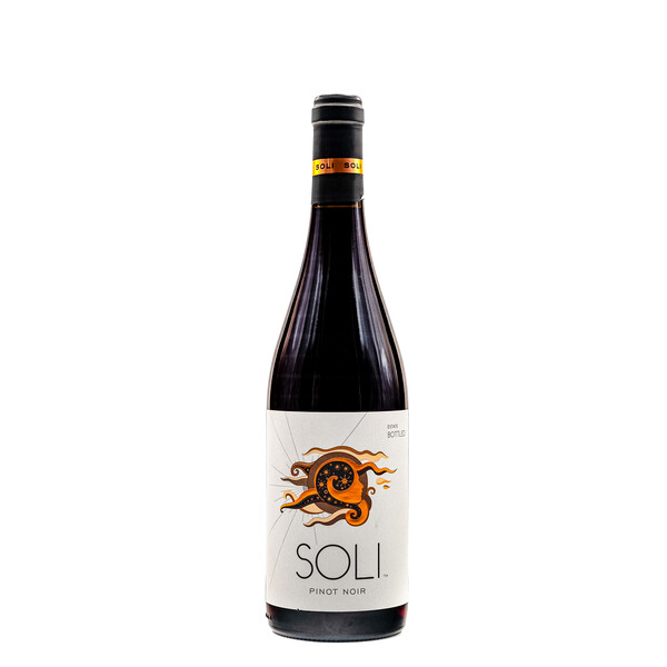 Red wine Pinot Noir Soli 2020