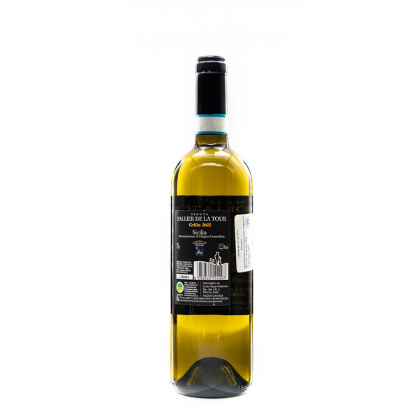 White wine Grillo Salier de la Tour Sicily IGT 2022.