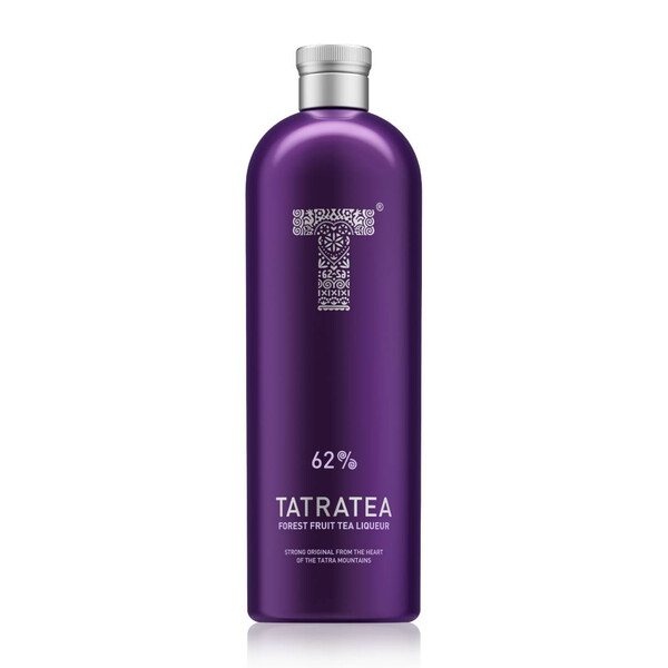 Liqueur based on herbal tea and forest fruits Tatratea