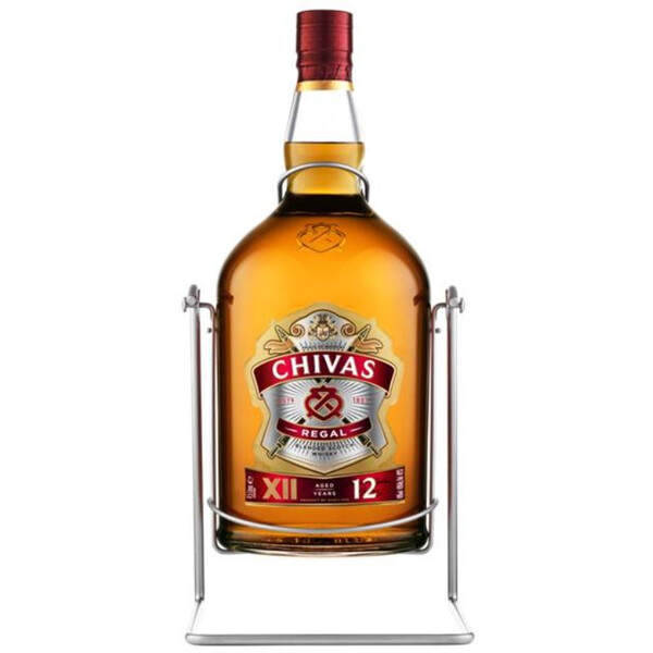 Blended Scotch Whiskey Chivas Regal 12 years - cradle